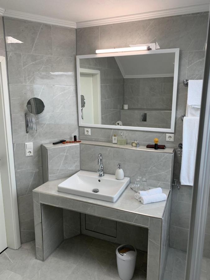 Appartement B Neckarwestheim Exteriör bild